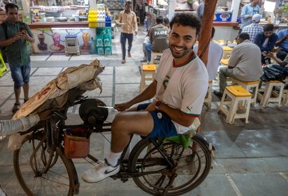 Younes in Mumbai (Satish Bate) Younes in Mumbai (Satish Bate)