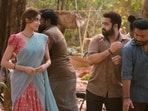 Saif Ali Khan, Janhvi Kapoor and Jr NTR in the trailer of Devara Saif Ali Khan, Janhvi Kapoor and Jr NTR in the trailer of Devara