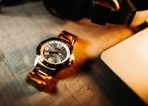Michael Kors watches blend elegance and style, offering luxurious timepieces for both men and women.