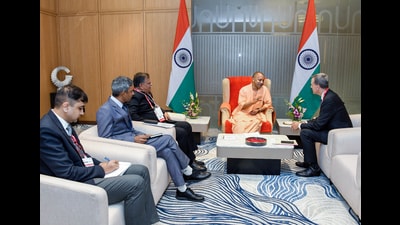 Chief minister Yogi Adityanath interacts with dignitaries during the inauguration of SEMICON India 2024, at the India Expo Mart, in Greater Noida on Wednesday. (Yogi Adityanath-X/ANI) Chief minister Yogi Adityanath interacts with dignitaries during the inauguration of SEMICON India 2024, at the India Expo Mart, in Greater Noida on Wednesday. (Yogi Adityanath-X/ANI)