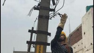 The power interruption is part of the ongoing work under the Revamped Distribution Sector Scheme (RDSS), aimed at replacing damaged and outdated power lines, informed PVVNL officials. (HT Archive) The power interruption is part of the ongoing work under the Revamped Distribution Sector Scheme (RDSS), aimed at replacing damaged and outdated power lines, informed PVVNL officials. (HT Archive)