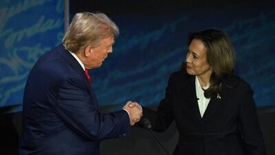 US Vice-President and Democratic presidential candidate Kamala Harris (right) and former US President and Republican presidential candidate Donald Trump shake hands at the start of a presidential debate at the National Constitution Center in Philadelphia, Pennsylvania, on Tuesday. (AFP) US Vice-President and Democratic presidential candidate Kamala Harris (right) and former US President and Republican presidential candidate Donald Trump shake hands at the start of a presidential debate at the National Constitution Center in Philadelphia, Pennsylvania, on Tuesday. (AFP)
