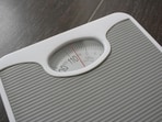 Chinese woman Ouyang Wenjing gained 20 kg in a year due to work stress.
Chinese woman Ouyang Wenjing gained 20 kg in a year due to work stress.