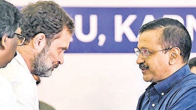 Congress leader Rahul Gandhi and AAP convener Arvind Kejriwal in July. (ANI) Congress leader Rahul Gandhi and AAP convener Arvind Kejriwal in July. (ANI)