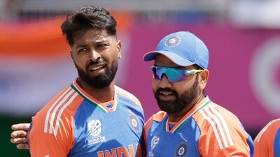 India's Hardik Pandya, left, with captain Rohit Sharma during T20 World Cup (PTI) India's Hardik Pandya, left, with captain Rohit Sharma during T20 World Cup (PTI)
