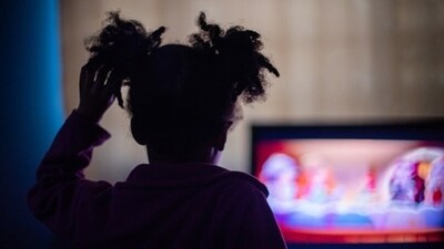 According to a study, too much screen exposure can lead to poor language skills in kids. (Unsplash)