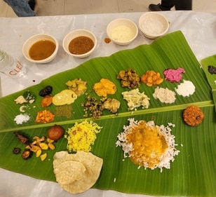 Onam Sadhya at Santhosham (Photo: Instagram) Onam Sadhya at Santhosham (Photo: Instagram)
