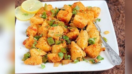 These are pan-fried idlis with a golden, crunchy exterior and soft interior. (Pinterest) These are pan-fried idlis with a golden, crunchy exterior and soft interior. (Pinterest)