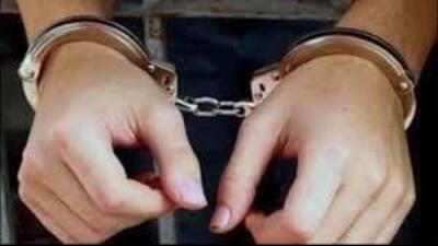 A day after a drug peddling suspect along with his two aides following an exchange of fire, the police arrest his mother also, while more than 15 aides of the accused are on the run. (HT File)