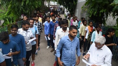 The vacancy for 21391 posts of constables was advertised on April 27, 2023 and over 37-lakh candidates had filled up applications by the last date of July 20, 2023. (File Photo by Santosh Kumar/Representative)
