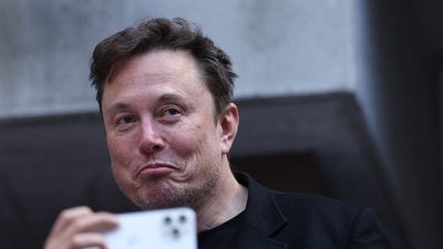 Tennis - U.S. Open - Flushing Meadows, New York, United States - September 8, 2024 Elon Musk is seen during the final match between Italy's Jannik Sinner and Taylor Fritz of the U.S. REUTERS/Mike Segar (REUTERS)
