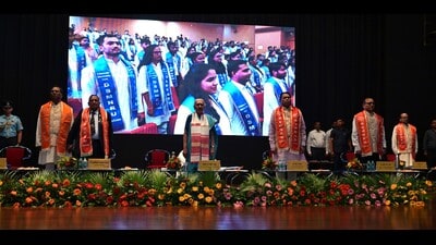 Uttar Pradesh governor Anandiben Patel at the 11th convocation ceremony of Dr. Shakuntala Misra National Rehabilitation University (DSMNRU) in Lucknow on Friday. (HT) Uttar Pradesh governor Anandiben Patel at the 11th convocation ceremony of Dr. Shakuntala Misra National Rehabilitation University (DSMNRU) in Lucknow on Friday. (HT)