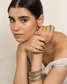 Mix gold and silver in the jewellery from Aarjavee. (Photo: Instagram/aarjavee) Mix gold and silver in the jewellery from Aarjavee. (Photo: Instagram/aarjavee)