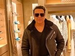 Govinda's wife Sunita recently shared a fan incident. Govinda's wife Sunita recently shared a fan incident.