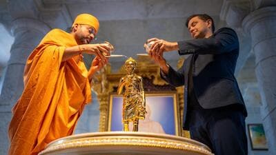 Conservative Party leader Pierre Poilievre at the BAPS Swaminarayan Mandir in Toronto this summer (PIerre Poilievre/X) Conservative Party leader Pierre Poilievre at the BAPS Swaminarayan Mandir in Toronto this summer (PIerre Poilievre/X)