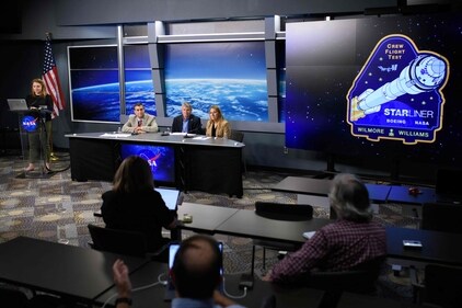 (L-R) Joel Montalbano, NASA deputy associate administrator, Steve Stich, Commercial Crew Program Manager, and Dana Weigel, International Space Station manager, answer questions during a Boeing Starliner post-landing news conference at the Johnson Space Center in Houston, Texas on September 7, 2024. (Mark Felix / AFP) (L-R) Joel Montalbano, NASA deputy associate administrator, Steve Stich, Commercial Crew Program Manager, and Dana Weigel, International Space Station manager, answer questions during a Boeing Starliner post-landing news conference at the Johnson Space Center in Houston, Texas on September 7, 2024. (Mark Felix / AFP)