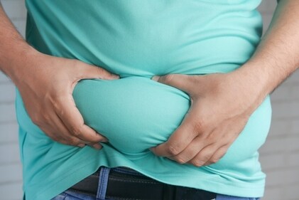 The more abdominal fat a person carries, the more likely they are to experience chronic pain in multiple areas. (Unsplash )