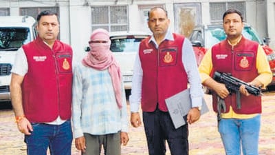 The accused was arrested from outside a hospital in Mehrauli. (HT) The accused was arrested from outside a hospital in Mehrauli. (HT)
