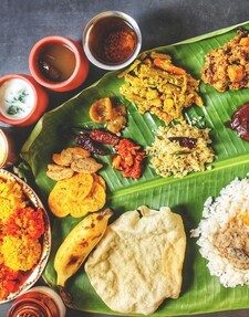 The sadhya feast on Onam has more than 20 varieties of dishes, including several kinds of pickles (pexels)