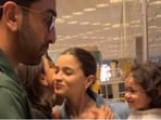Alia Bhatt, Raha Kapoor, Neetu Kapoor and Ranbir Kapoor were spotted at Mumbai airport on Monday. (Pics: Viral Bhayani) Alia Bhatt, Raha Kapoor, Neetu Kapoor and Ranbir Kapoor were spotted at Mumbai airport on Monday. (Pics: Viral Bhayani)
