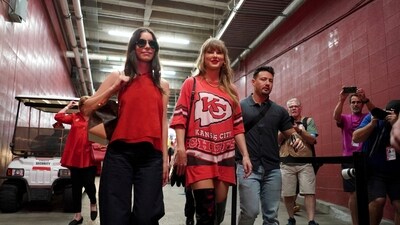 Taylor Swift arrives before the start of an NFL football game between the Kansas City Chiefs and the Cincinnati Bengals Sunday, Sept. 15, 2024, in Kansas City, Mo. (AP) Taylor Swift arrives before the start of an NFL football game between the Kansas City Chiefs and the Cincinnati Bengals Sunday, Sept. 15, 2024, in Kansas City, Mo. (AP)