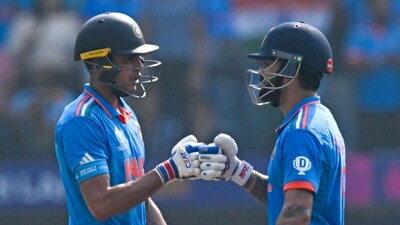 India's Shubman Gill (L) and Virat Kohli share great camaraderie both on and off the field. (AFP)