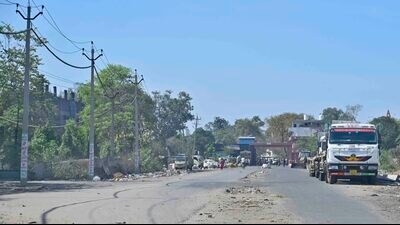 Non functional street lights in the focal point area in Ludhiana on Monday, September 16, 2024. (HT Photo)