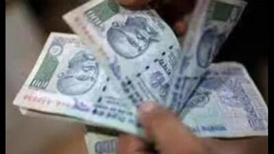 Tax revenue up 13%, non-tax revenue surges 15%, GST receipts grow 5.26%. (HT File) Tax revenue up 13%, non-tax revenue surges 15%, GST receipts grow 5.26%. (HT File)