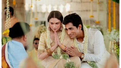 Aditi Rao Hydari and Siddharth are married. The couple made it official on Monday. Aditi Rao Hydari and Siddharth are married. The couple made it official on Monday.