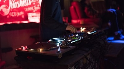 A 40-year-old man in Chhattisgarh suffered a brain haemorrhage linked to loud DJ music. (Unsplash) A 40-year-old man in Chhattisgarh suffered a brain haemorrhage linked to loud DJ music. (Unsplash)