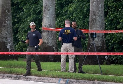 Law enforcement personnel investigate the area around Trump International Golf Club after an apparent assassination attempt of former President Donald Trump on September 15, 2024 in West Palm Beach, Florida. (Getty Images via AFP) Law enforcement personnel investigate the area around Trump International Golf Club after an apparent assassination attempt of former President Donald Trump on September 15, 2024 in West Palm Beach, Florida. (Getty Images via AFP)