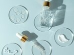 Discover the top-rated skin-lightening serums to get rid of pigmentations and dark spots.