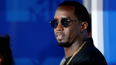 Rapper Sean Diddy Combs arrives at the 2016 MTV Video Music Awards in New York, U.S., August 28, 2016. (REUTERS)