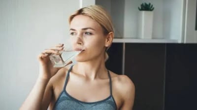 One of the most prominent health problems that dry fast can cause is dehydration. (Unsplash) One of the most prominent health problems that dry fast can cause is dehydration. (Unsplash)
