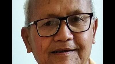 The elderly man, Prafullo Angom, was last seen leaving his home at about 5:45pm on September 12. He was dressed in blue trousers, a cream-coloured shirt and was wearing spectacles. (HT PHOTO)