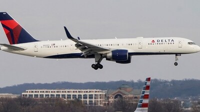 The Delta Air Lines memo states that 'proper undergarments' are a must, and that they should be invisible, (Reuters)
