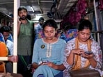 Kolkata: A delegation of junior doctors leave for Nabanna (State Secretariat) by bus to meet West Bengal Chief Secretary Manoj Pant for a discussion on certain 'key unresolved issues' like security in hospitals, from their 'dharna' site outside Swasthya Bhawan in Kolkata, Wednesday, Sept. 18, 2024. (PTI Photo)(PTI09_18_2024_000315A)