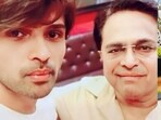 Himesh Reshammiya's father Vipin Reshammiya was suffering from health issues. Himesh Reshammiya's father Vipin Reshammiya was suffering from health issues.