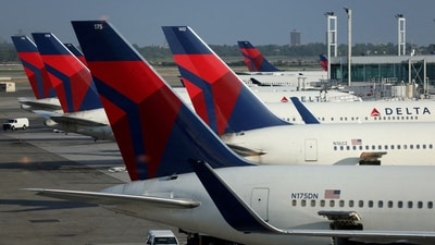 FILE PHOTO: Delta Air Lines planes are seen at John F. Kennedy International Airport on the July 4th weekend in Queens, New York City, U.S., July 2, 2022. REUTERS/Andrew Kelly/File Photo (REUTERS)
