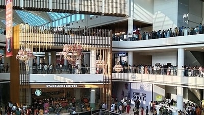 UAE-based retail giant, Lulu Group, may set up a shopping mall or hypermarket in Mumbai for which it is currently scouting for a land parcel. (HT Files) UAE-based retail giant, Lulu Group, may set up a shopping mall or hypermarket in Mumbai for which it is currently scouting for a land parcel. (HT Files)