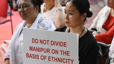 New Delhi, India - Sept. 15, 2024: People take part in a protest orgainsed by Delhi Meetei Co-ordinating Committee over recent violence in Manipur, at Jantar Mantar in New Delhi, India, on Sunday, September 15, 2024. (Photo by Sanjeev Verma/ Hindustan Times) (Hindustan Times) New Delhi, India - Sept. 15, 2024: People take part in a protest orgainsed by Delhi Meetei Co-ordinating Committee over recent violence in Manipur, at Jantar Mantar in New Delhi, India, on Sunday, September 15, 2024. (Photo by Sanjeev Verma/ Hindustan Times) (Hindustan Times)