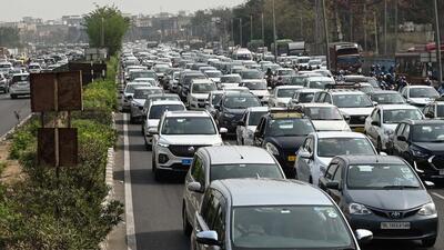 Traffic congestion on NH 48, near the Shiv Murti interchange. (HT Archive) Traffic congestion on NH 48, near the Shiv Murti interchange. (HT Archive)
