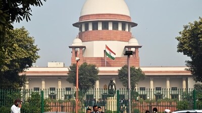Registering a suo motu case, a bench comprising the five seniormost judges of the Supreme Court convened in the morning on Friday to address the matter and ordered a report from the Karnataka high court registry. (ANI) Registering a suo motu case, a bench comprising the five seniormost judges of the Supreme Court convened in the morning on Friday to address the matter and ordered a report from the Karnataka high court registry. (ANI)
