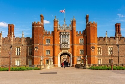 Bridgerton has revived interest in England’s grand estates and picturesque cities