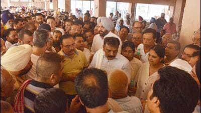 Amritsar North AAP MLA and former IPS officer Kunwar Vijay Pratap Singh (centre) and his daughters accepting condolences after performing the last rites of his wife, Madhumita, who passed away on Saturday morning. Congress MP Gurjit Singh Aujla is also seen. (Sameer Sehgal/HT) Amritsar North AAP MLA and former IPS officer Kunwar Vijay Pratap Singh (centre) and his daughters accepting condolences after performing the last rites of his wife, Madhumita, who passed away on Saturday morning. Congress MP Gurjit Singh Aujla is also seen. (Sameer Sehgal/HT)