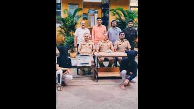 As per the deal between him and Kshirsagar, for each lot of counterfeit currency notes worth ₹4 lakh, Gaikwad would get ₹2 lakh. (HT PHOTO) As per the deal between him and Kshirsagar, for each lot of counterfeit currency notes worth ₹4 lakh, Gaikwad would get ₹2 lakh. (HT PHOTO)
