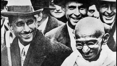 Mahatma Gandhi and Ghanshyam Das Birla (left) leave for London to attend the Second Round Table Conference in 1931. GD Birla became a majority shareholder of Hindustan Times after it became a Limited Liability Company in 1927. (HT Archives) Mahatma Gandhi and Ghanshyam Das Birla (left) leave for London to attend the Second Round Table Conference in 1931. GD Birla became a majority shareholder of Hindustan Times after it became a Limited Liability Company in 1927. (HT Archives)