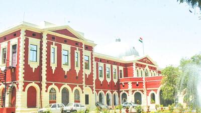 Jharkhand Bar Council chairman Rajendra Krishna moved the high court on Saturday (HT File) Jharkhand Bar Council chairman Rajendra Krishna moved the high court on Saturday (HT File)