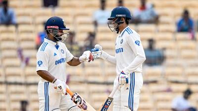 Shubman Gill (right) and Rishabh Pant slammed tons on Day 3 to put India in command. (AFP)