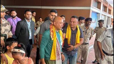 Urgen Tamang’s two children and wife were in tears when they saw him coming out of the Bagdogra airport near Siliguri town in north Bengal on Saturday. Urgen Tamang’s two children and wife were in tears when they saw him coming out of the Bagdogra airport near Siliguri town in north Bengal on Saturday.